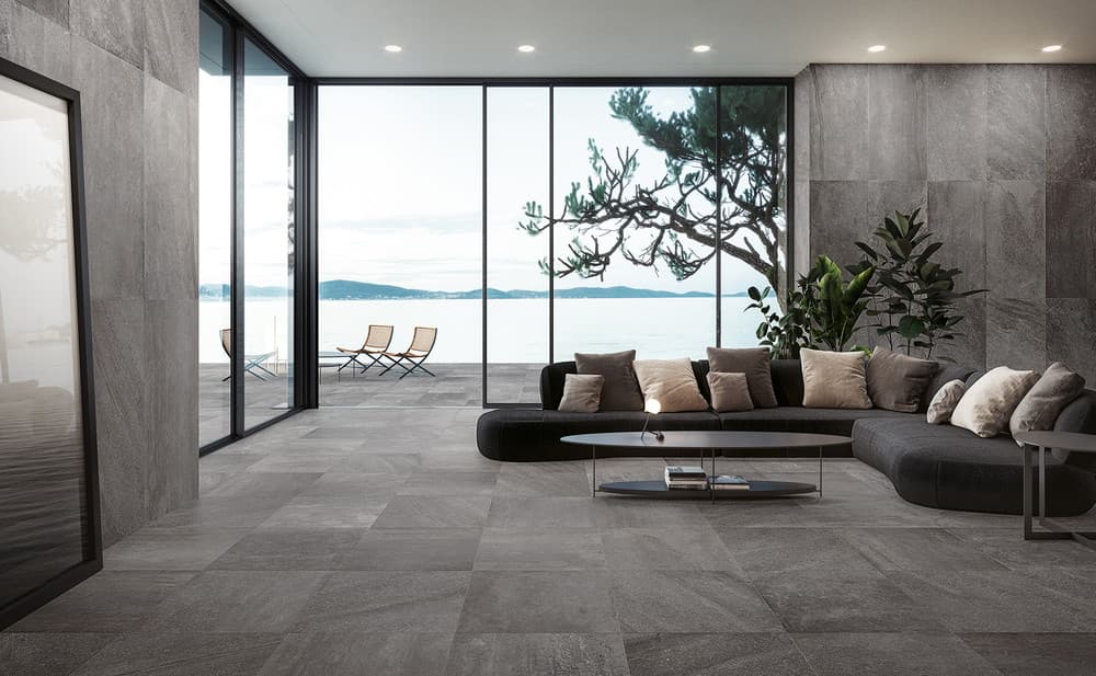 リビエラ株式会社